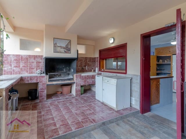 4 sovrum Villa till salu i L'Alcora med pool garage - 460 000 € (Ref: 9841179)