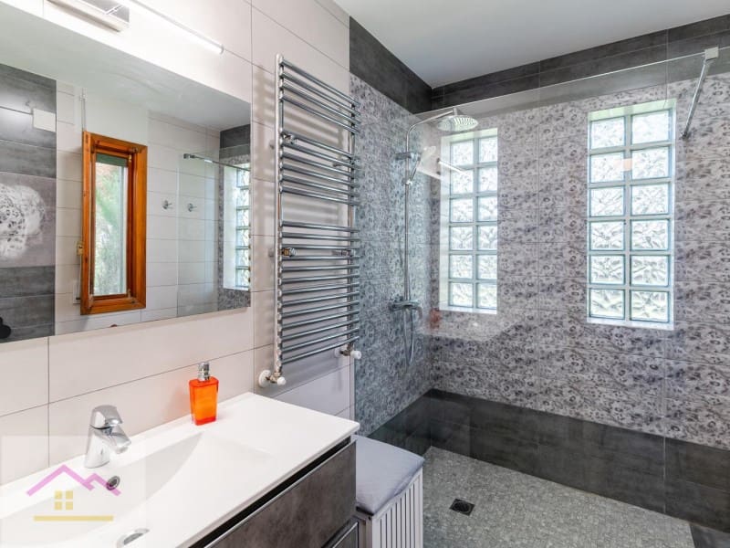 4 bedroom Villa for sale in L'Alcora with pool garage - € 460,000 (Ref: 9841179)