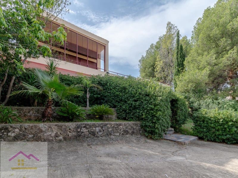 4 bedroom Villa for sale in L'Alcora with pool garage - € 460,000 (Ref: 9841179)