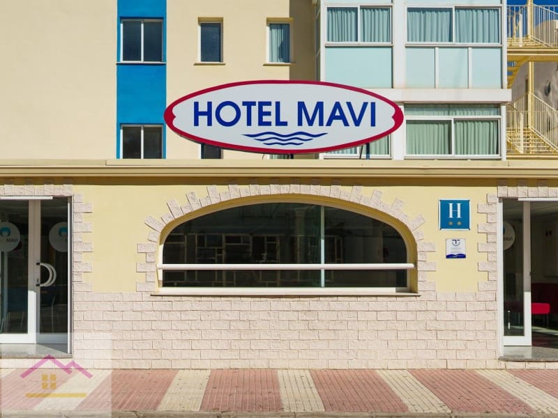 Hôtel à vendre à Gandia - 2 700 000 € (Ref: 9841180)