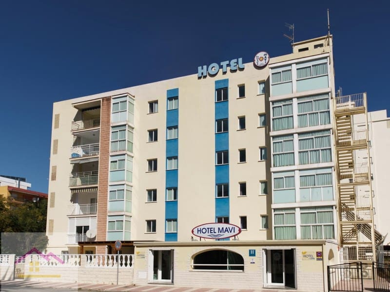 Hôtel à vendre à Gandia - 2 700 000 € (Ref: 9841180)