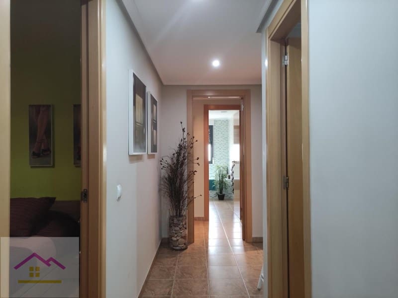 3 bedroom Flat for sale in Oropesa  with garage - € 207,260 (Ref: 9841182)