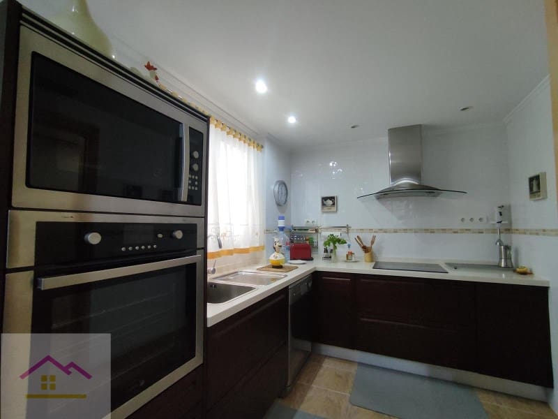 3 bedroom Flat for sale in Oropesa  with garage - € 207,260 (Ref: 9841182)