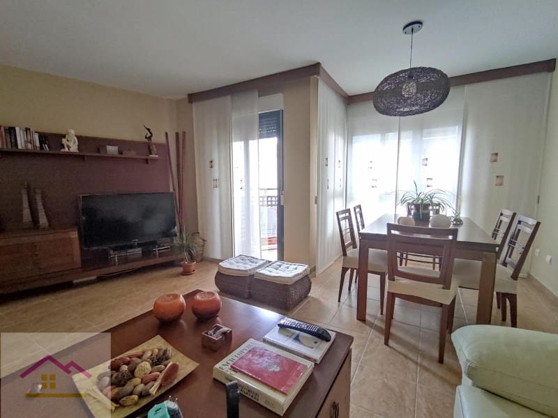 3 bedroom Flat for sale in Oropesa  with garage - € 207,260 (Ref: 9841182)