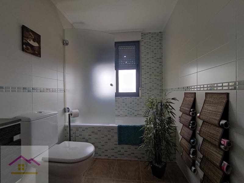 3 bedroom Flat for sale in Oropesa  with garage - € 207,260 (Ref: 9841182)