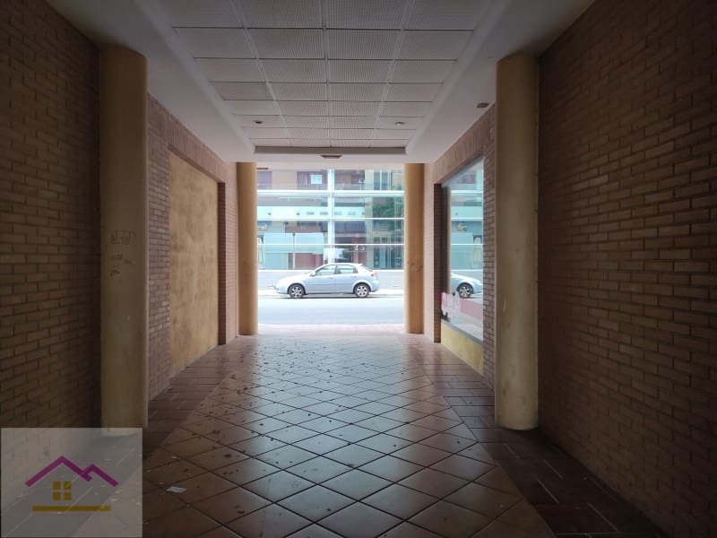 3 bedroom Flat for sale in Oropesa  with garage - € 207,260 (Ref: 9841182)