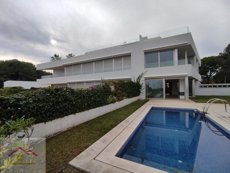 3 bedroom Semi-detached Villa for sale in Alcossebre with pool garage - € 990,000 (Ref: 9841183)