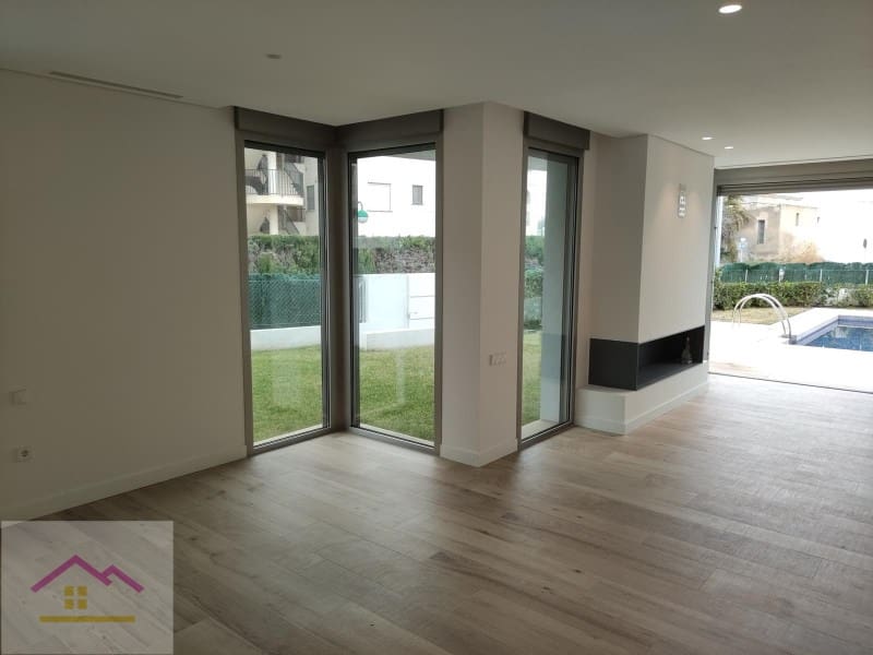3 bedroom Semi-detached Villa for sale in Alcossebre with pool garage - € 990,000 (Ref: 9841183)