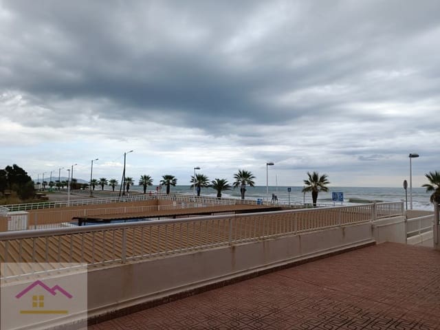 3 Zimmer Strandapartment zu verkaufen in Oropesa  mit Pool - 255.000 € (Ref: 9841186)
