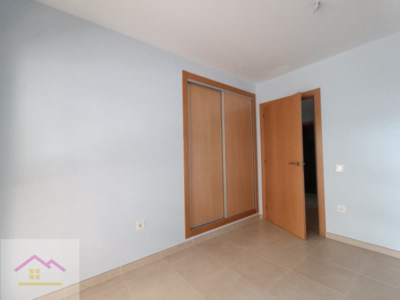 3 Zimmer Strandapartment zu verkaufen in Oropesa  mit Pool - 255.000 € (Ref: 9841186)