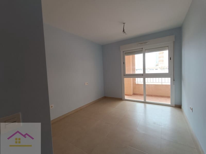 3 bedroom Apartment for sale in Oropesa  with pool - € 250,000 (Ref: 9841187)