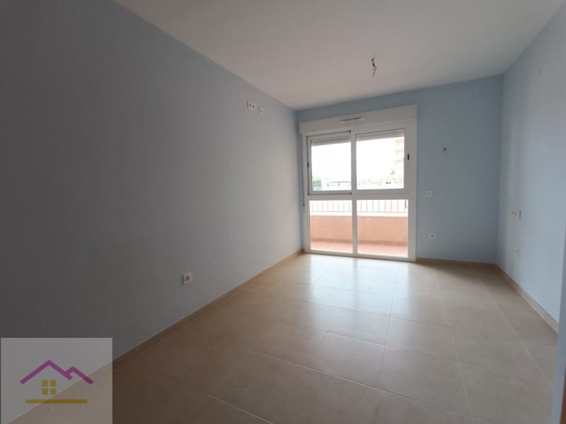 3 bedroom Apartment for sale in Oropesa  with pool - € 250,000 (Ref: 9841187)