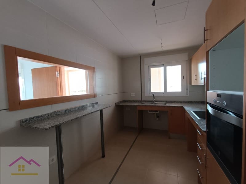 3 bedroom Apartment for sale in Oropesa  with pool - € 250,000 (Ref: 9841187)