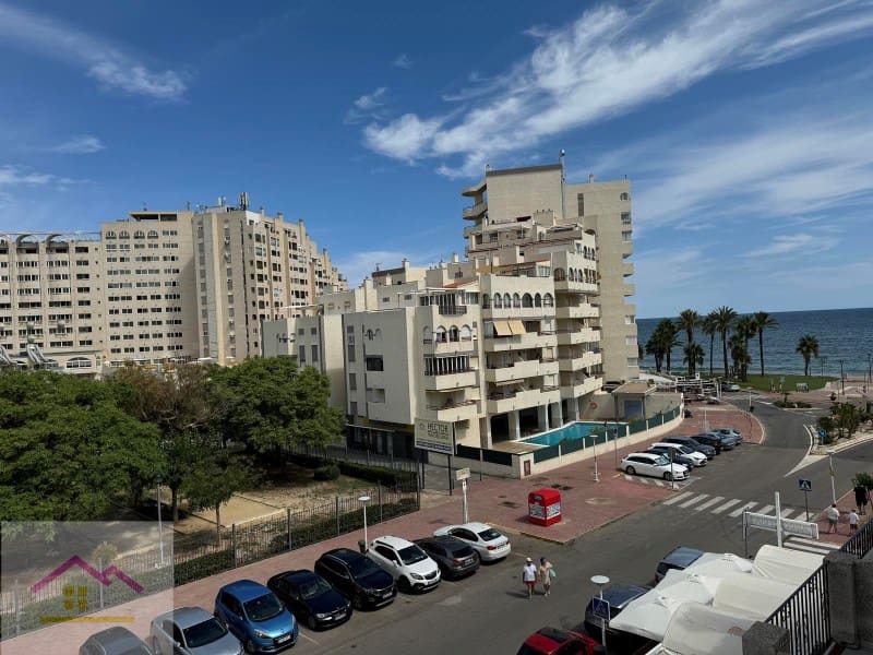 2 bedroom Flat for sale in Oropesa  with garage - € 169,990 (Ref: 9841188)