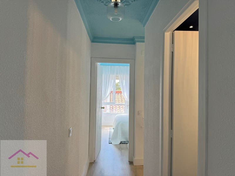 2 bedroom Flat for sale in Oropesa  with garage - € 169,990 (Ref: 9841188)