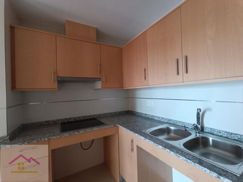 2 bedroom Apartment for sale in Oropesa  - € 168,000 (Ref: 9841191)