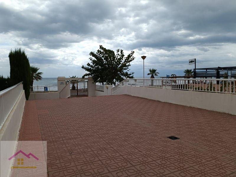 2 bedroom Apartment for sale in Oropesa  - € 168,000 (Ref: 9841191)