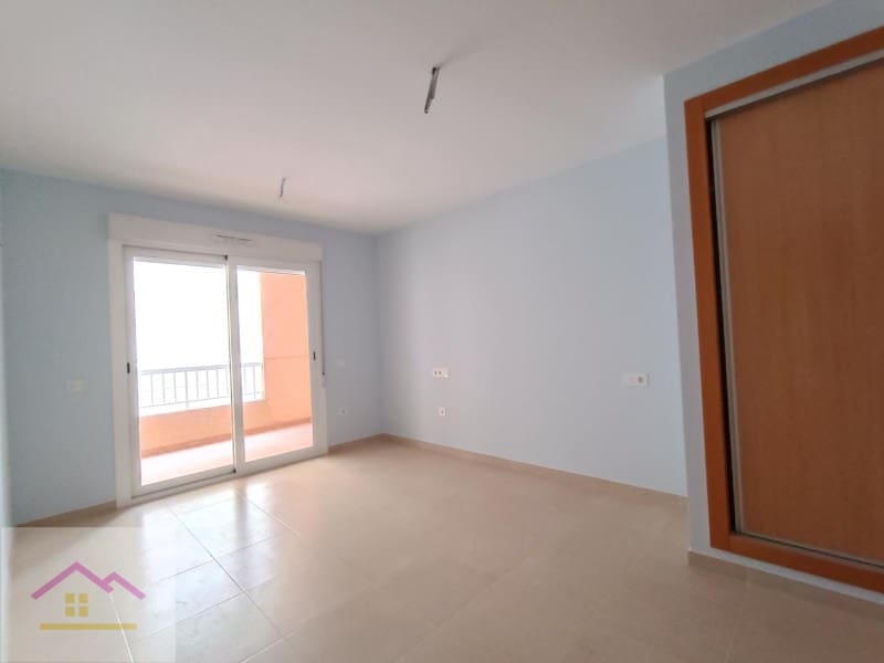 2 bedroom Apartment for sale in Oropesa  - € 168,000 (Ref: 9841191)