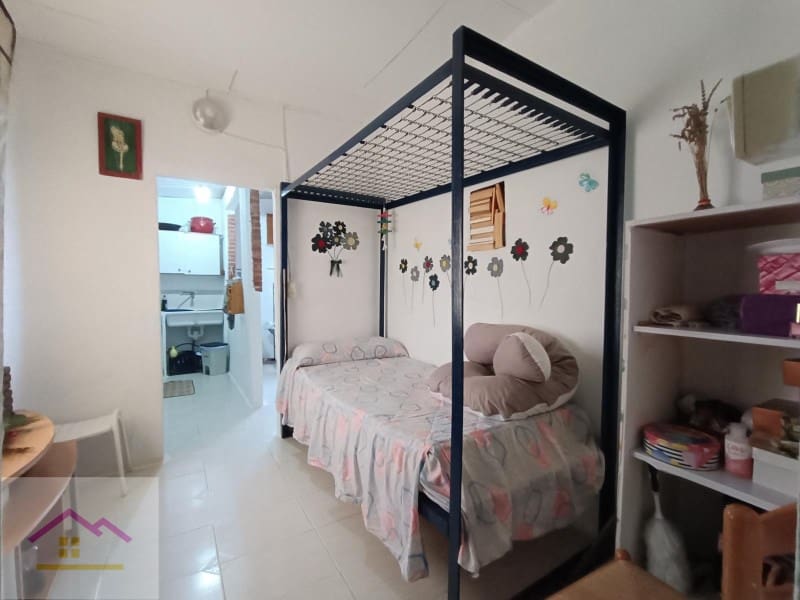 2 bedroom Finca/Country House for sale in Cabanes with garage - € 100,000 (Ref: 9841192)
