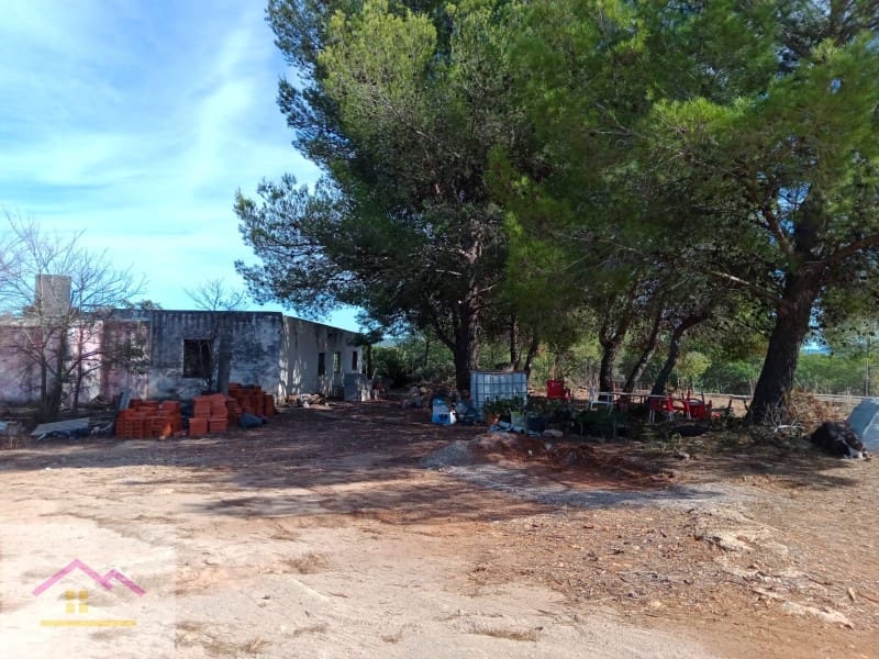 3 soveværelse Finca/Landehus til salg i Vall d'Alba - € 60.000 (Ref: 9841199)