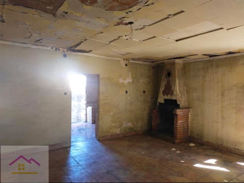 3 soveværelse Finca/Landehus til salg i Vall d'Alba - € 60.000 (Ref: 9841199)