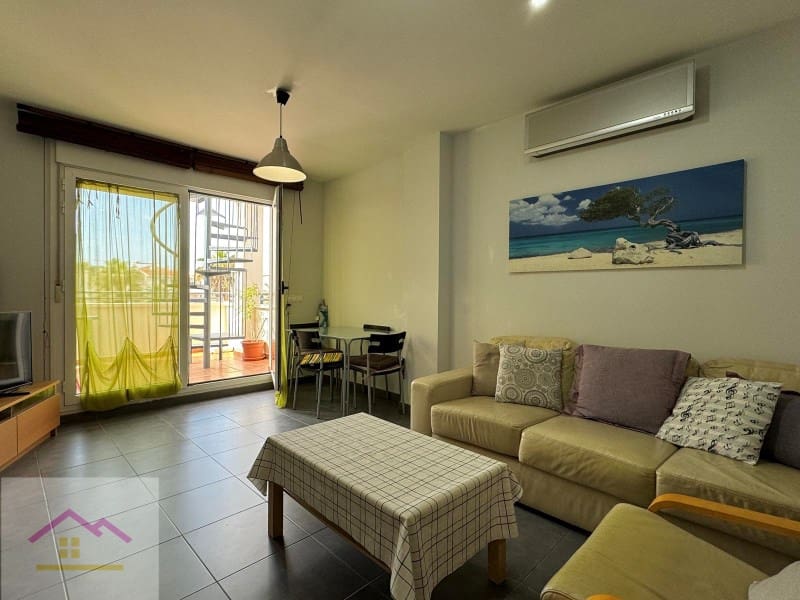 2 bedroom Penthouse for sale in Alcossebre with pool garage - € 190,000 (Ref: 9841200)