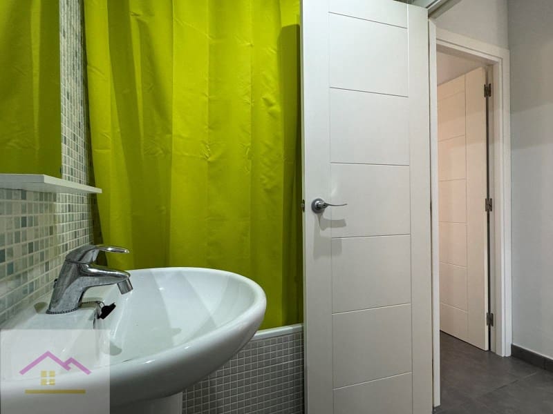 2 bedroom Penthouse for sale in Alcossebre with pool garage - € 190,000 (Ref: 9841200)