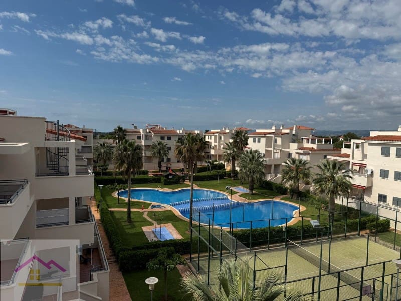2 bedroom Penthouse for sale in Alcossebre with pool garage - € 190,000 (Ref: 9841200)