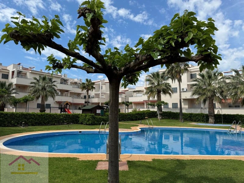 2 bedroom Penthouse for sale in Alcossebre with pool garage - € 190,000 (Ref: 9841200)