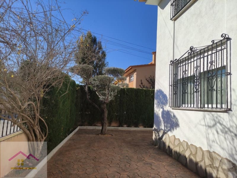 4 Zimmer Doppelhaus zu verkaufen in Peniscola mit Pool Garage - 250.000 € (Ref: 9841202)