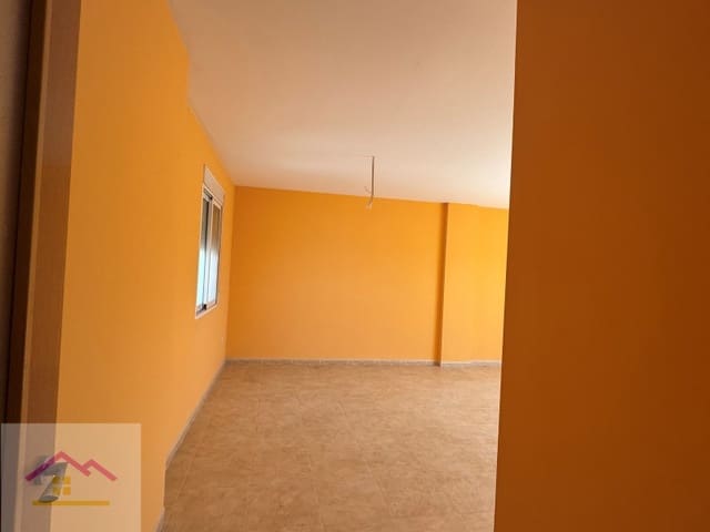 4 sovrum Lägenhet till salu i Alcalà de Xivert pueblo, Alcalá de Xivert med garage - 243 000 € (Ref: 9841203)