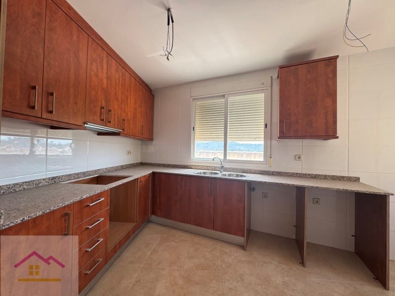 4 sovrum Lägenhet till salu i Alcala de Xivert med garage - 243 000 € (Ref: 9841203)
