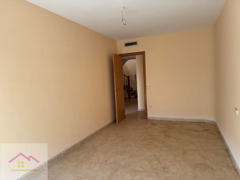 4 sovrum Lägenhet till salu i Alcala de Xivert med garage - 243 000 € (Ref: 9841203)