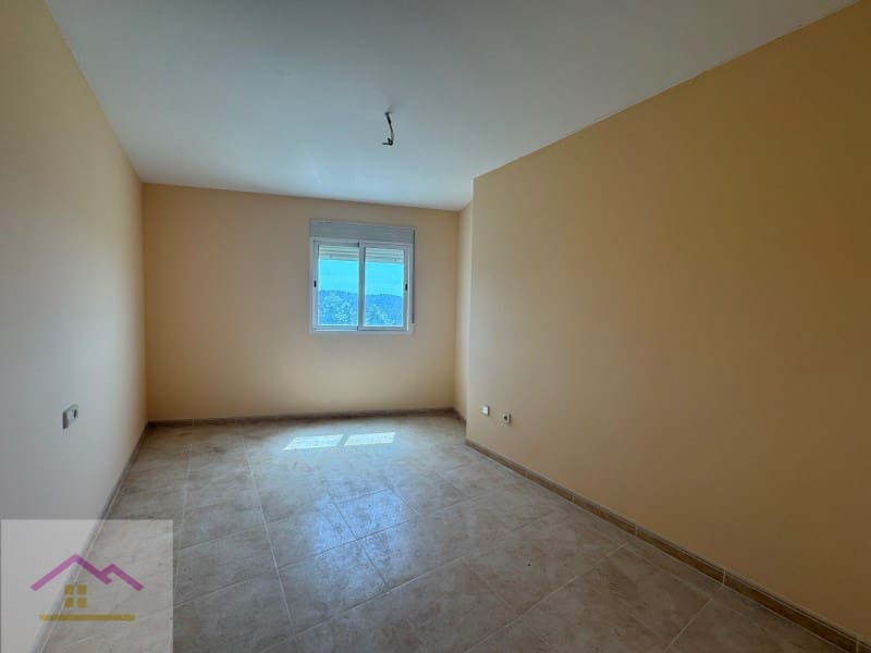 4 sovrum Lägenhet till salu i Alcala de Xivert med garage - 243 000 € (Ref: 9841203)