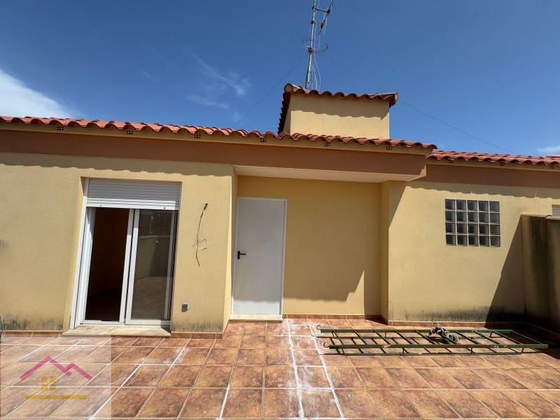 4 sovrum Lägenhet till salu i Alcala de Xivert med garage - 209 000 € (Ref: 9841204)