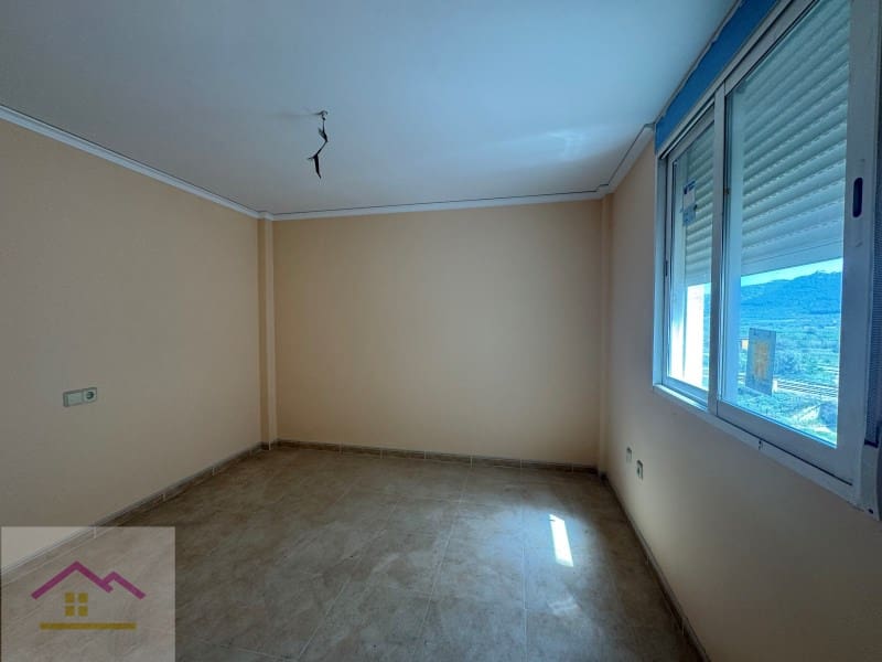 4 sovrum Lägenhet till salu i Alcala de Xivert med garage - 209 000 € (Ref: 9841204)