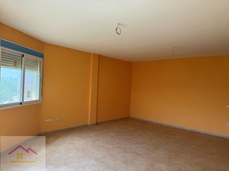 4 sovrum Lägenhet till salu i Alcala de Xivert med garage - 209 000 € (Ref: 9841204)