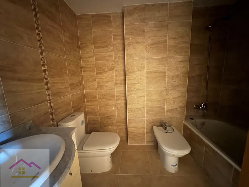 4 sovrum Lägenhet till salu i Alcala de Xivert med garage - 209 000 € (Ref: 9841204)