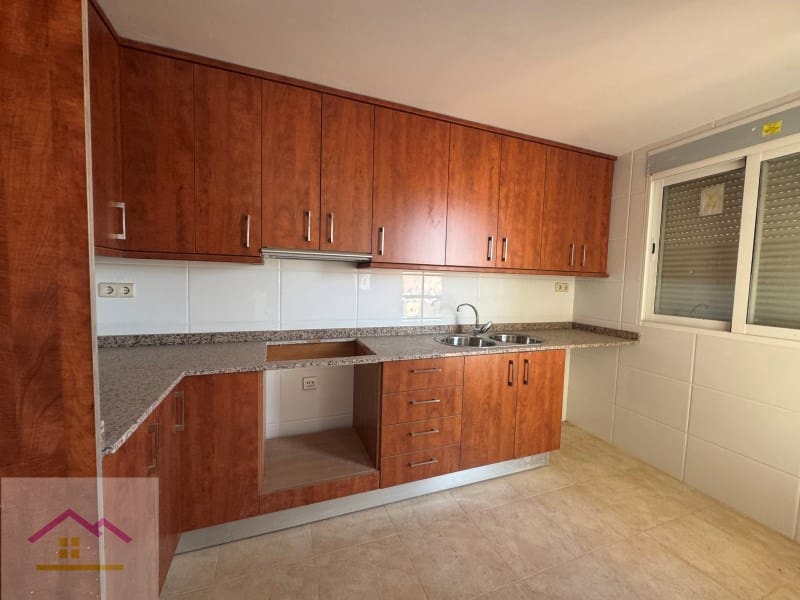 4 sovrum Lägenhet till salu i Alcala de Xivert med garage - 209 000 € (Ref: 9841204)