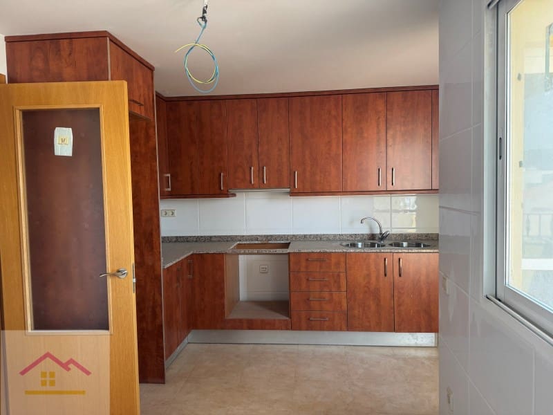4 sovrum Lägenhet till salu i Alcala de Xivert med garage - 209 000 € (Ref: 9841204)
