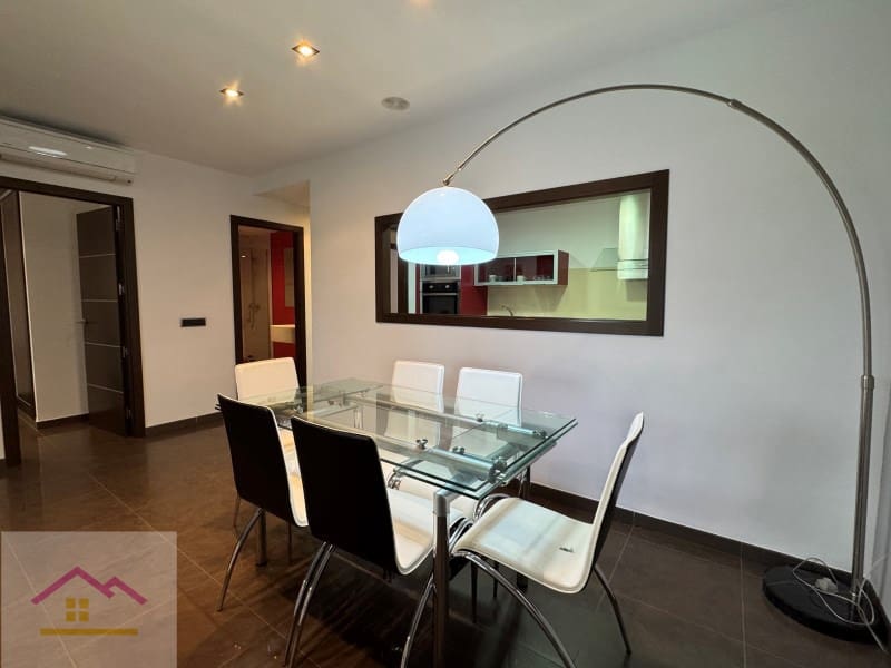 3 bedroom Flat for sale in Santa Magdalena de Polpis with garage - € 120,000 (Ref: 9841205)