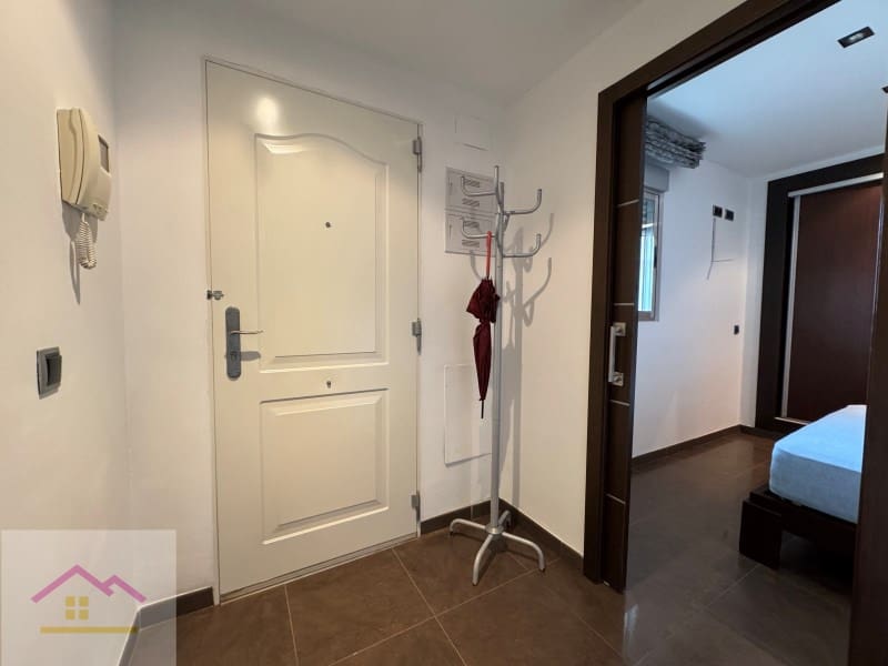 3 bedroom Flat for sale in Santa Magdalena de Polpis with garage - € 120,000 (Ref: 9841205)