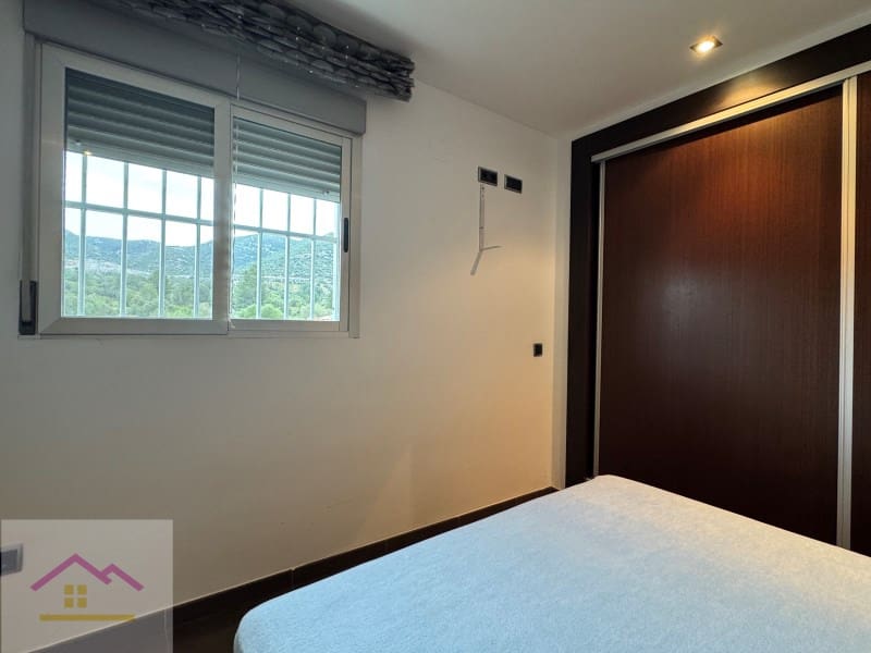 3 bedroom Flat for sale in Santa Magdalena de Polpis with garage - € 120,000 (Ref: 9841205)