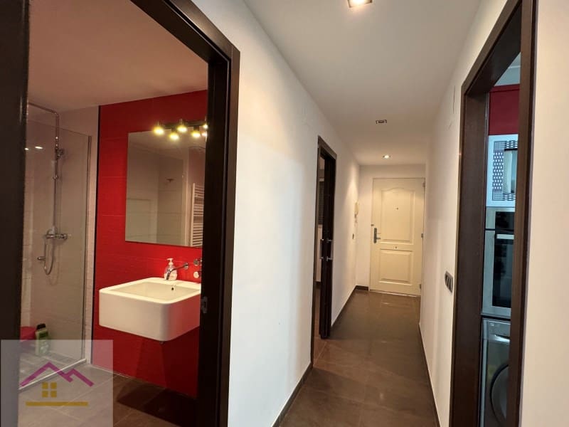 3 bedroom Flat for sale in Santa Magdalena de Polpis with garage - € 120,000 (Ref: 9841205)