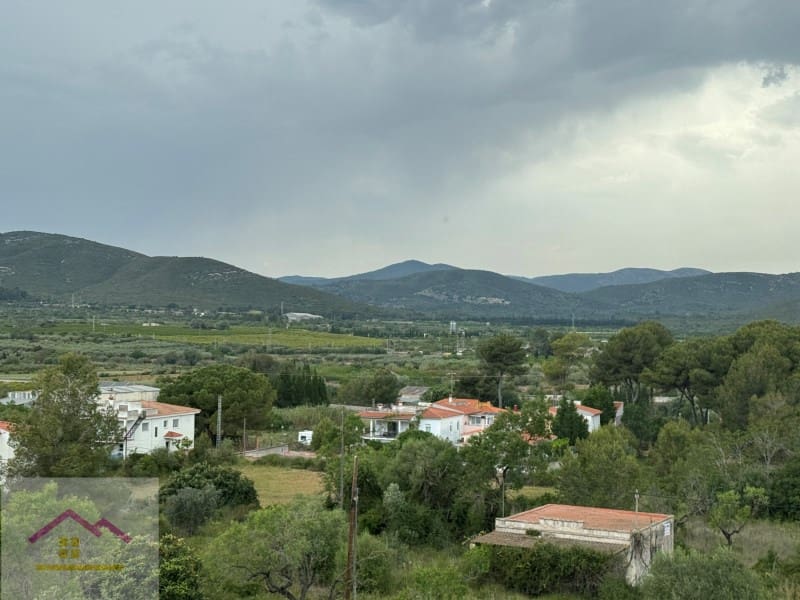3 bedroom Flat for sale in Santa Magdalena de Polpis with garage - € 120,000 (Ref: 9841205)