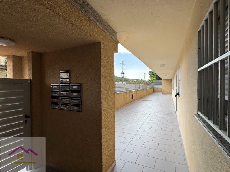 3 bedroom Flat for sale in Santa Magdalena de Polpis with garage - € 120,000 (Ref: 9841205)