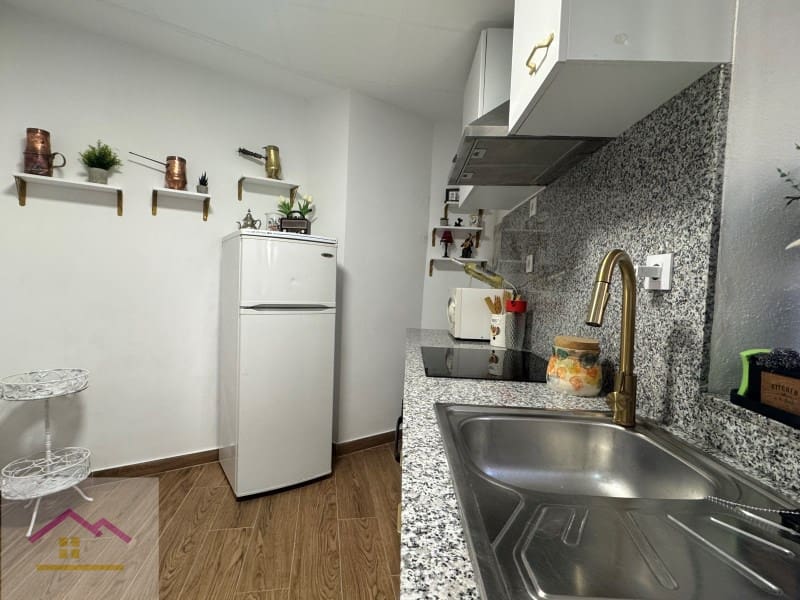 2 soverom Hus til leie i Alcala de Xivert - € 100 (Ref: 9841206)