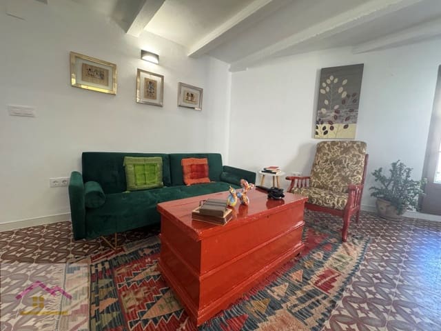 2 slaapkamer Huis te huur in Alcalà de Xivert pueblo, Alcalá de Xivert - € 100 (Ref: 9841206)