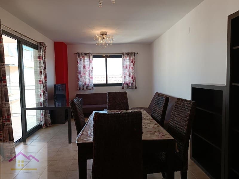 3 bedroom Apartment for sale in Oropesa  with garage - € 355,000 (Ref: 9841208)