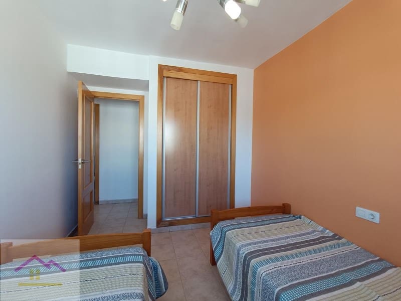3 bedroom Apartment for sale in Oropesa  with garage - € 355,000 (Ref: 9841208)